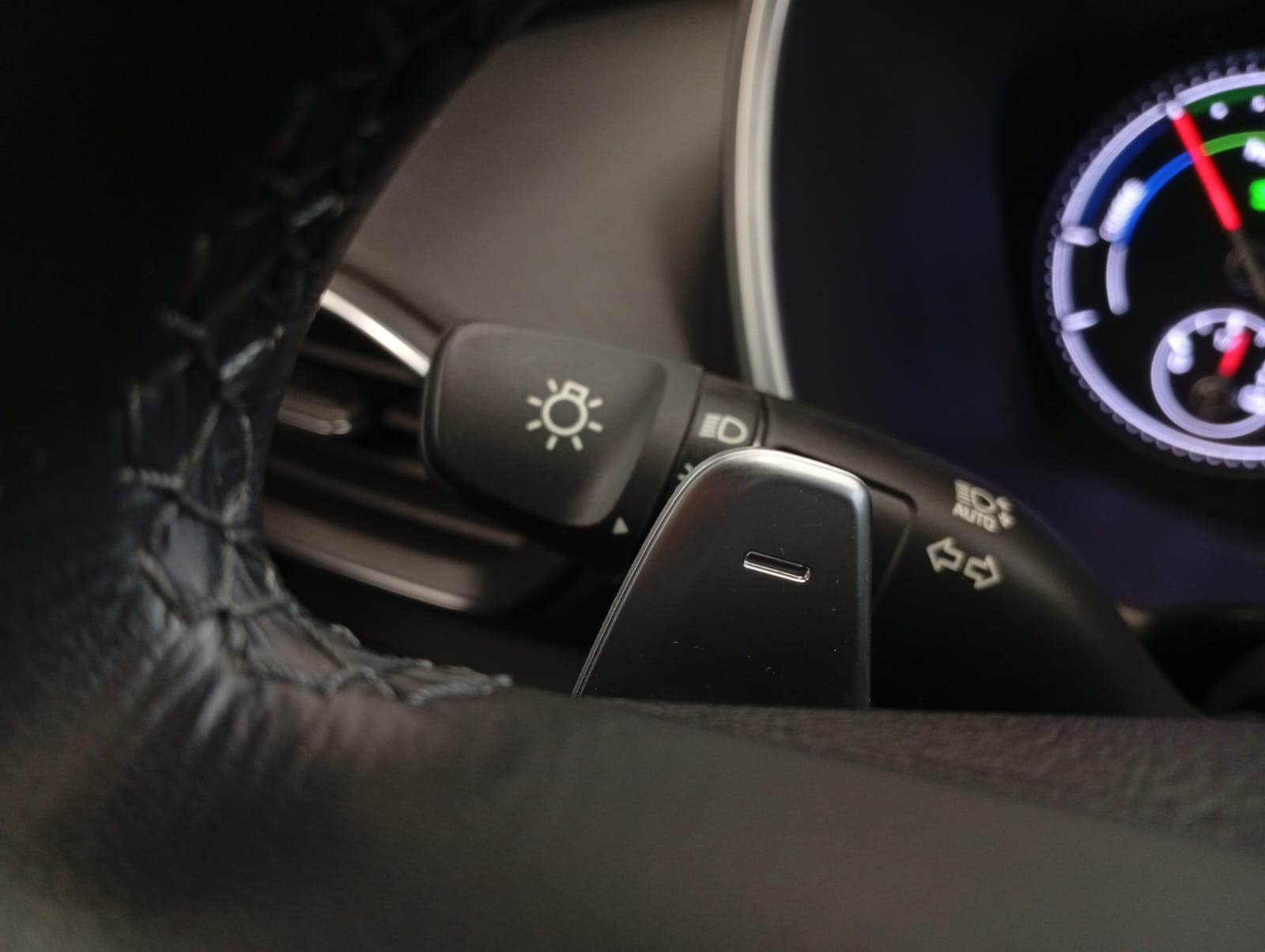 52532-IMG-20251029-WA0375