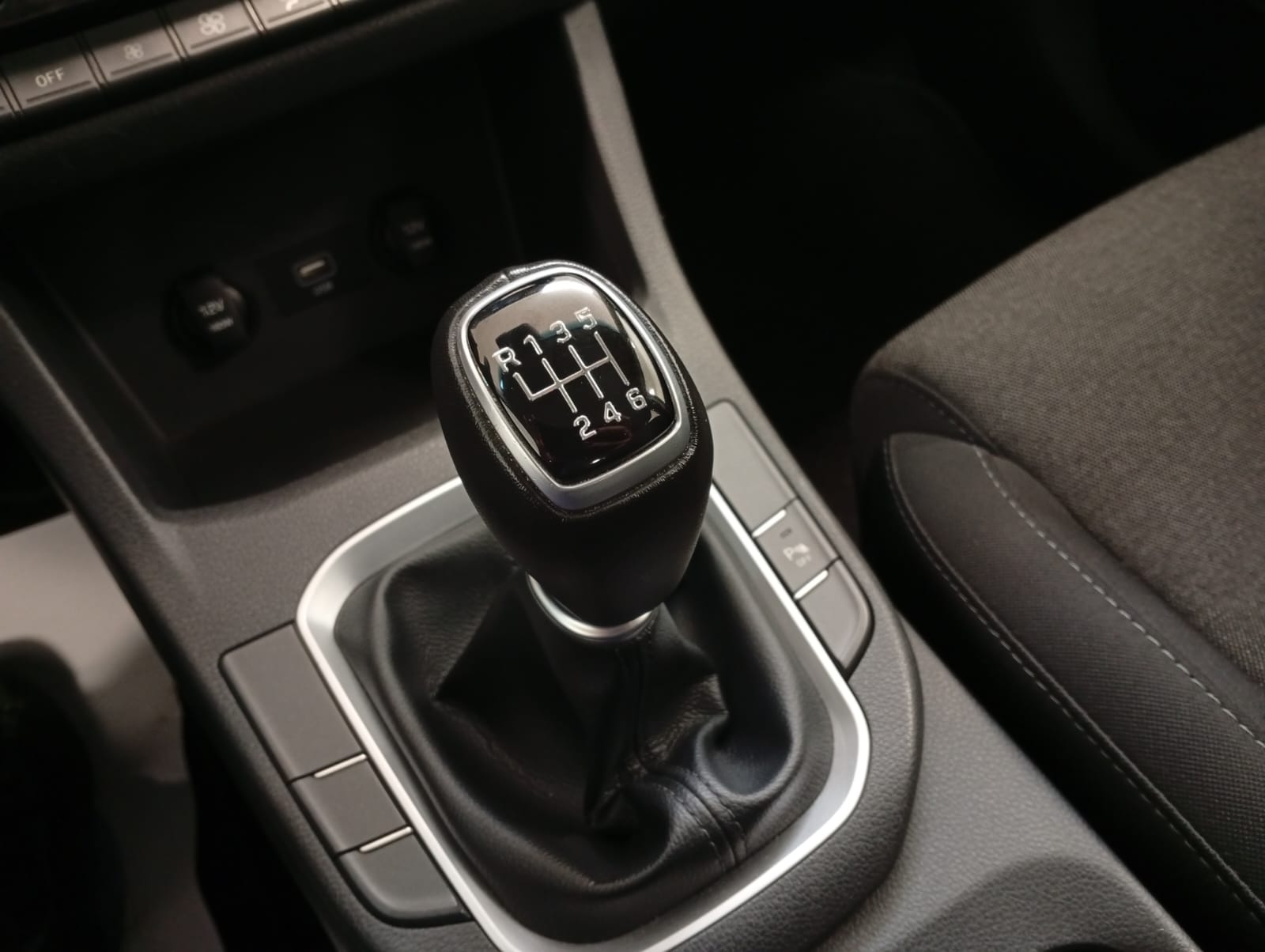 52601-IMG-20251001-WA0310