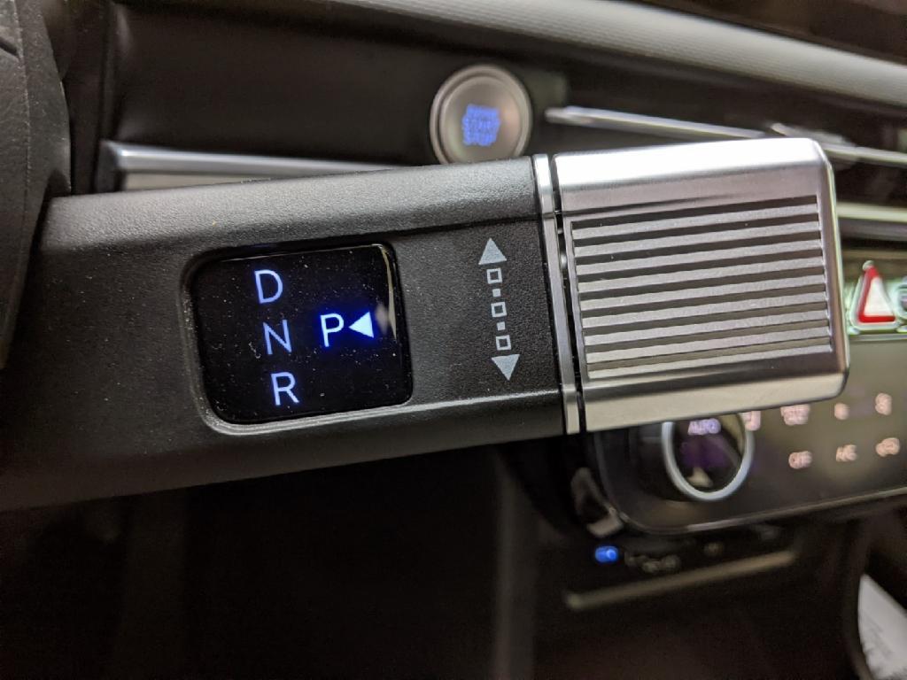 281042-039