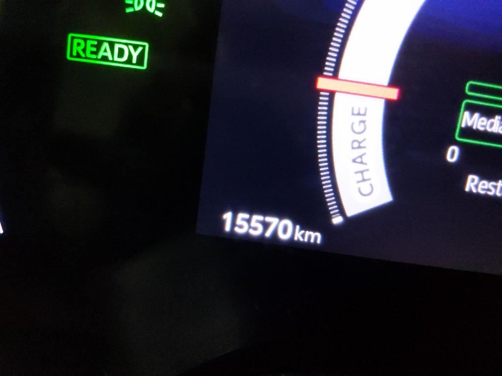 272925-037